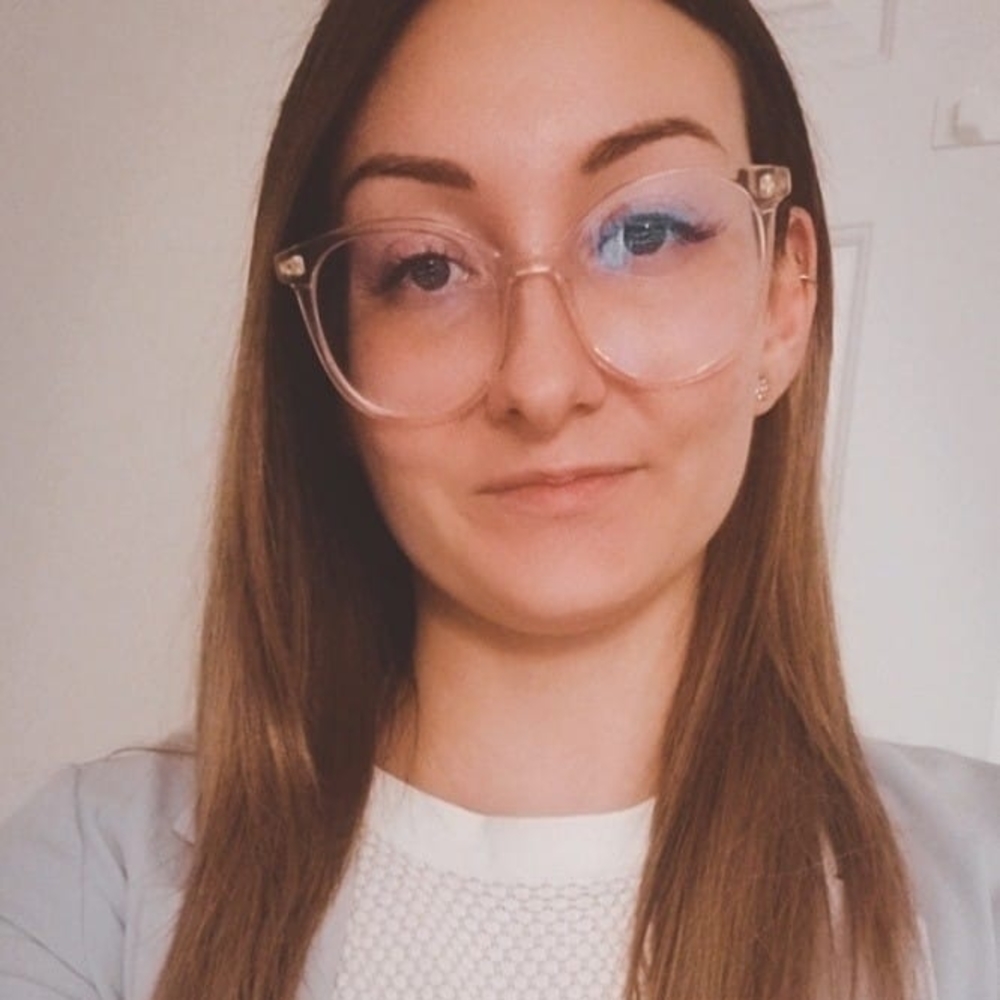 Meet your Posher, Roxane